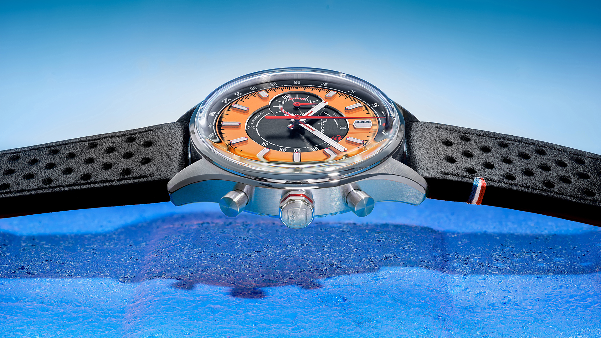 Depancel-Monoeye-orange-watch